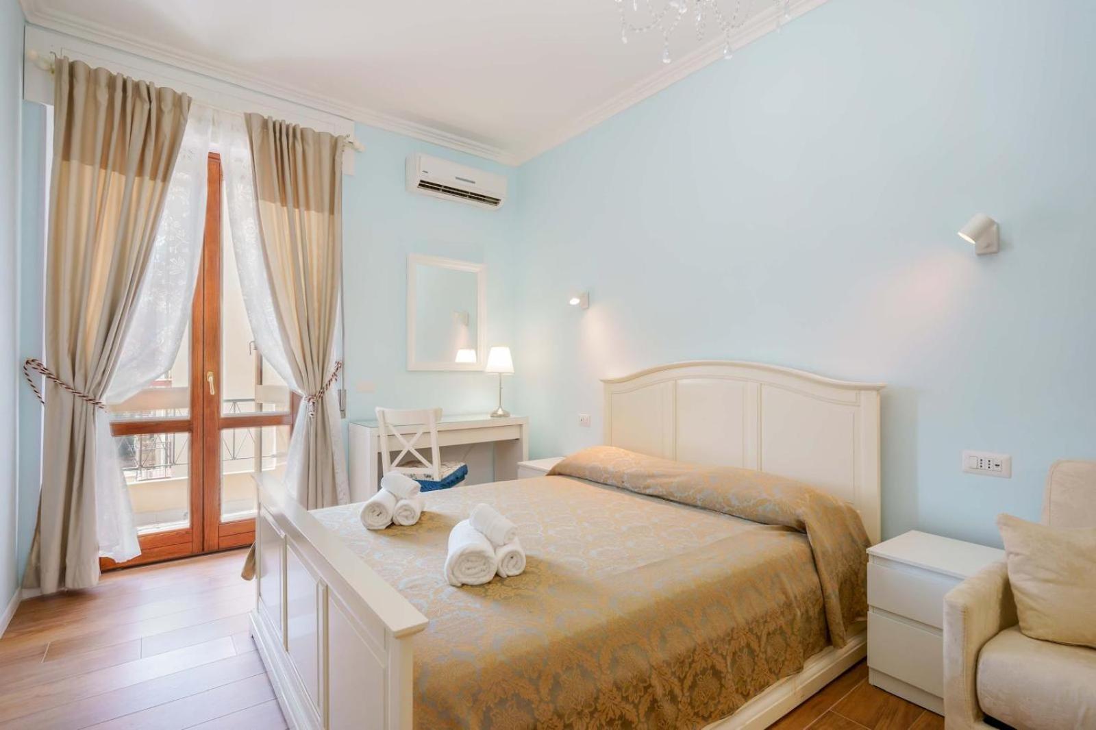 Hotel Al Teatro Lirico Cagliari Exterior foto